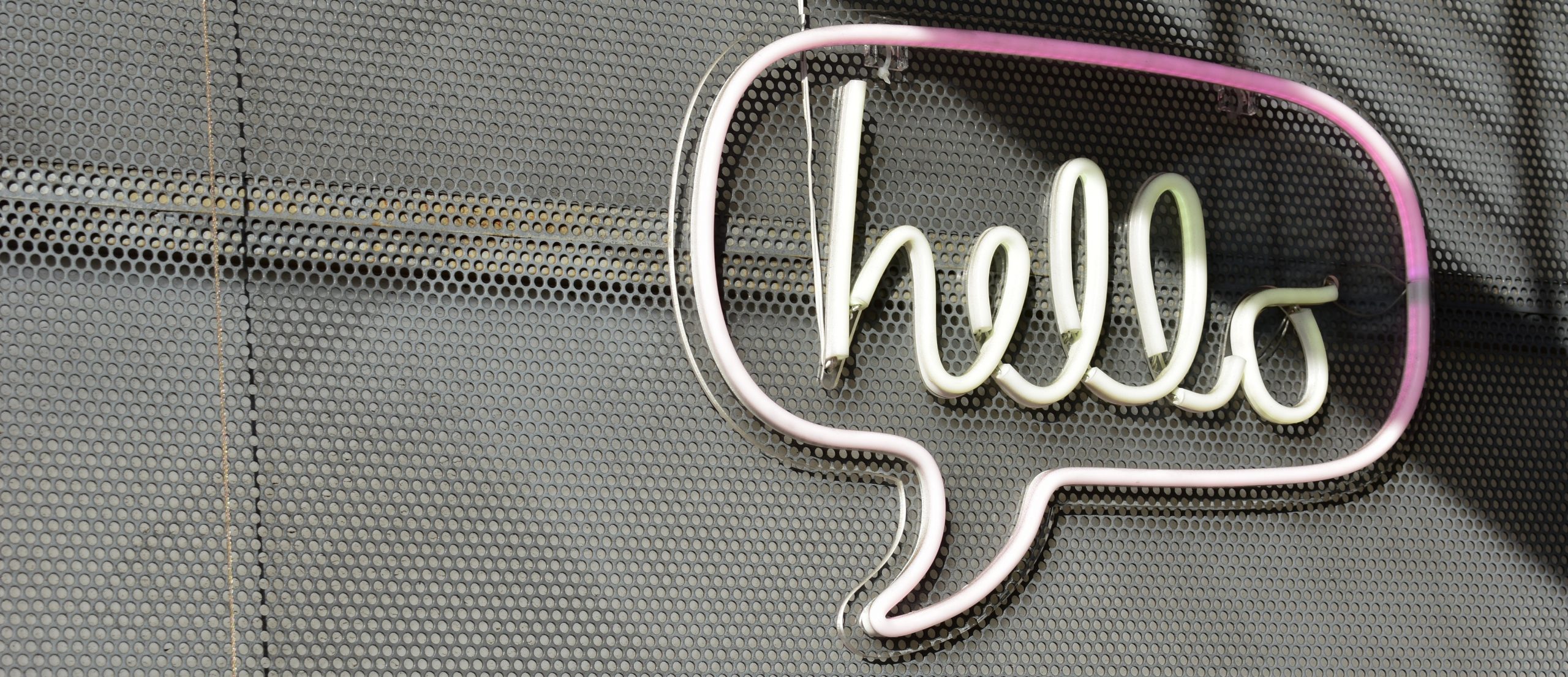 İletişim 1 adam solomon WHUDOzd5IYU unsplash 1 scaled 1